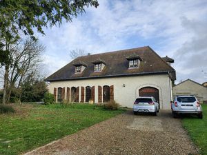 Elégante demeure de caractère et volumes d'exception