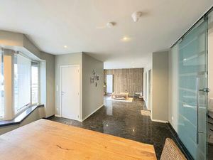 Multifunctioneel huis met 3 kamers te koop in Desselgem