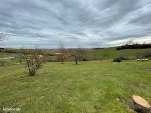 Terrain 2 000 m² Miradoux