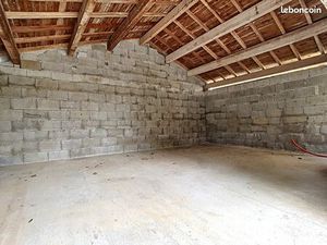 Local à louer - stockage de 75 m3 sécurisé