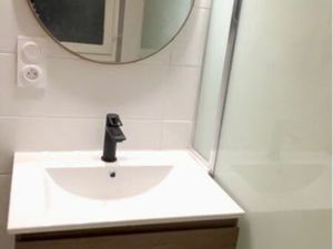 LOCATION maison mitoyenne