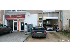 Local artisanal dépôt commerce