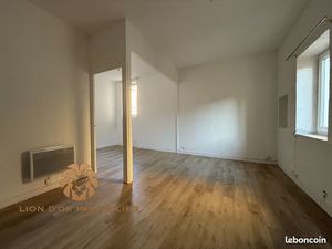 Studio 1 pièce 30 m²