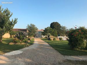 Maison charentaise meublée 4 chambres