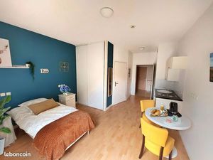 Location studio residence service