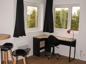 STUDIO MEUBLE  quartier fac