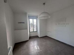 Vente Immeuble à Angers Centre (49000) : à vendre / 113m² Angers Centre