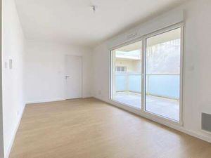 Location Appartement 2 pièces à La Roche-sur-Yon (85000) : à louer 2 pièces / 44m² La Roch