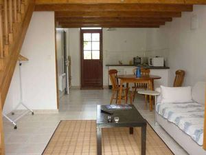 Location Appartement 2 pièces à La Rochelle (17000) : à louer 2 pièces / 42m² La Rochelle