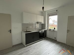 Appartement rénové de type F4