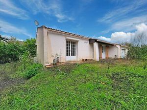 Villa de plain-pied quatre faces dans un quartier résidentiel recherché de Lamalou-les-Bai