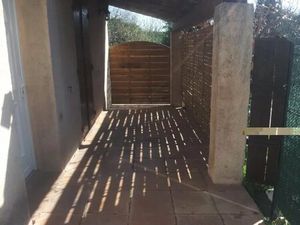 Deux pièces meublé de 57m² avec parking et terrasse de 20m²