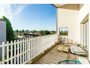 Appartement en dernier étage avec terrasse