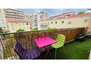 Location Meublée Nice Valrose - Deux Pièces Neuf Terrasse Parking