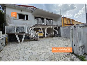 À vendre : Maison T5 idéalement placée  proche de toutes com