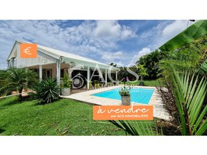 Maison de type F4 avec mezzanines Acajou - LE LAMENTIN