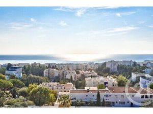 Appartement F3 à louer - 3 pièces - 99 m2 - Nice - 06 - PROVENCE-ALPES-COTE-D-AZUR