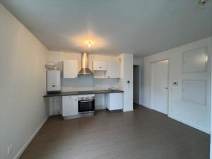 Appt 2 pièces neuf Basse conso proche tous commerces avec parking