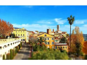 LOCAL D'ACTIVITE A VENDRE