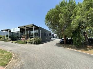 SHOWROOM - BUREAUX - ACTIVITE A VENDRE