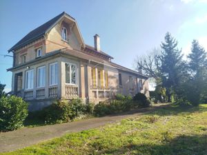 Maison 8 pièces 203 m² à vendre / acheter saint-loup-sur-semouse 70800 ? | ERA Immobilier