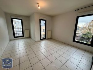 Appartement à louer 2 pièces 40.88 m² - Châteauroux (36) - 535€