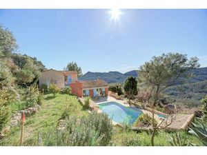 Villa Offrant Une Vue Exceptionnelle 5 Pieces - Piscine Et Garage