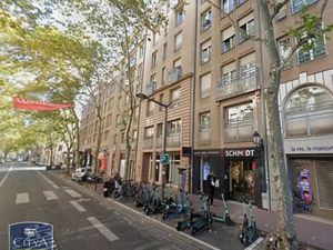 Appartement à louer 1 pièce 31.47 m² - Lyon 8e Arrondissement (69008) - 580€