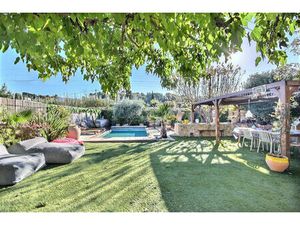 Vente maison 7 pièces 165 m² Aubagne (13400)