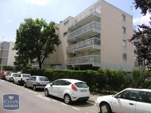 Parking à louer 15 m² - Grenoble (38) - 81€