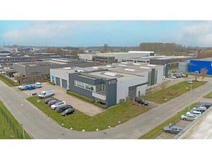 Industrieel gebouw te koop in Evergem