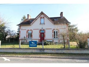 Maison 8 pièces 210 m²