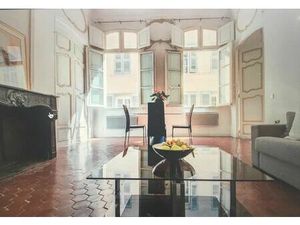 Location appartement 2 pièces 63 m² à Aix-en-Provence (13080)