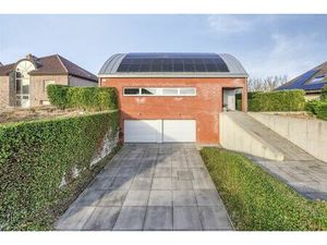 Ruime woning te koop met 5 slaapkamers