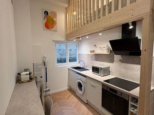 Studio mezzanine avec rendement