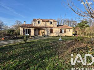 Maison 8 pièces 189 m²