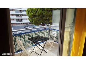 Appartement T1 bis 30m² proche bord de Mer + Parking privatif + gardien