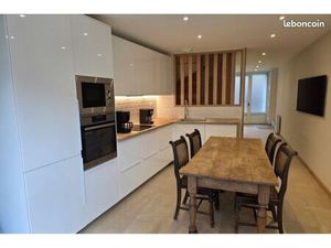 Maison de bourg rénovée