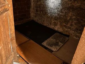 Loue cave Paris 18 - Lamarck