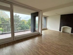 T4 spacieux 105 m' - Résidence calme et sécurisée  parc arboré