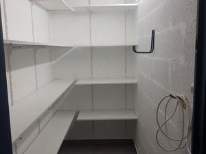 Très belle cave pour stockage Cannes Croix des Gardes Résidence Cannes Grand Parc saine  s