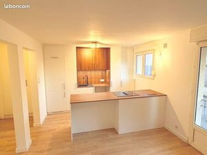 Appartement F3 rez de chaussée  centre ville Hagondange