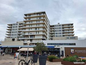 T4 bonneveine / piscine et vue mer