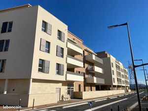 Location T2 50m² avec balcon et parking privé - La Duranne