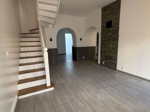 A louer grande maison de bourg