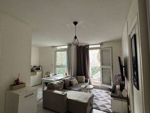 Apparemment à louer