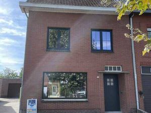 Huis te koop in Loenhout met 2 slaapkamers