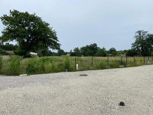 Terrain à bâtir à Hourtin (33990)