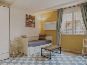 Vente appartement 1 pièces 25m2 Trets 13530 - 69000 € - Surface Privée