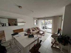 Location appartement 3 pièces 66m2 Vétraz-Monthoux 74100 - 2160 € - Surface Privée